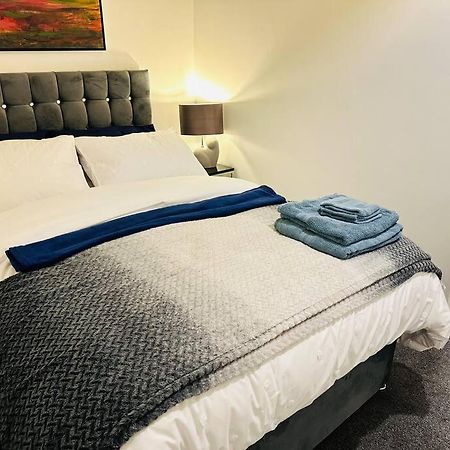 1 Luxe Exec Bedroom Apt Derby Luaran gambar