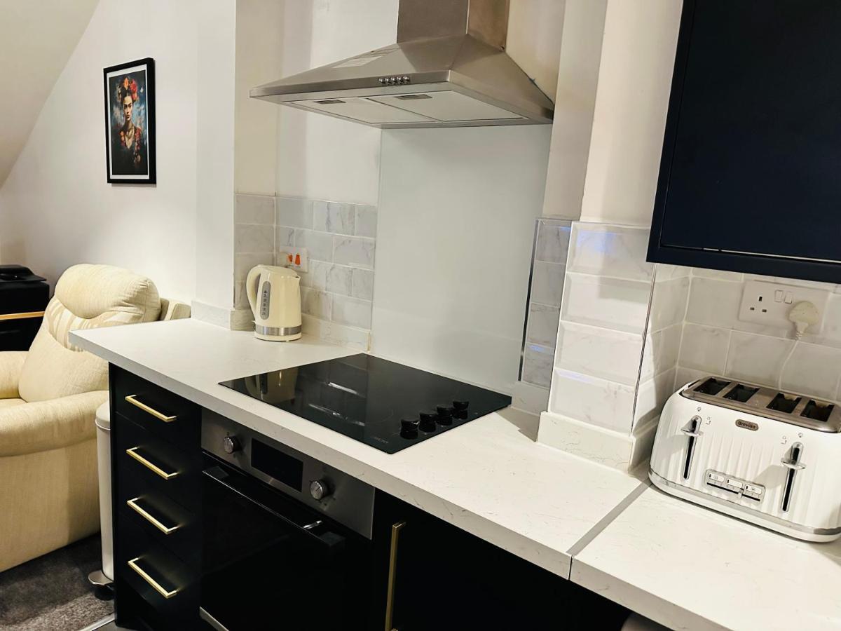 1 Luxe Exec Bedroom Apt Derby Luaran gambar