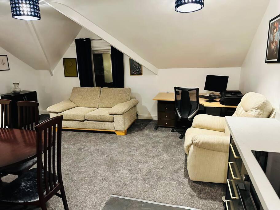 1 Luxe Exec Bedroom Apt Derby Luaran gambar