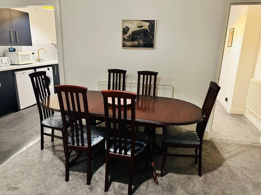 1 Luxe Exec Bedroom Apt Derby Luaran gambar
