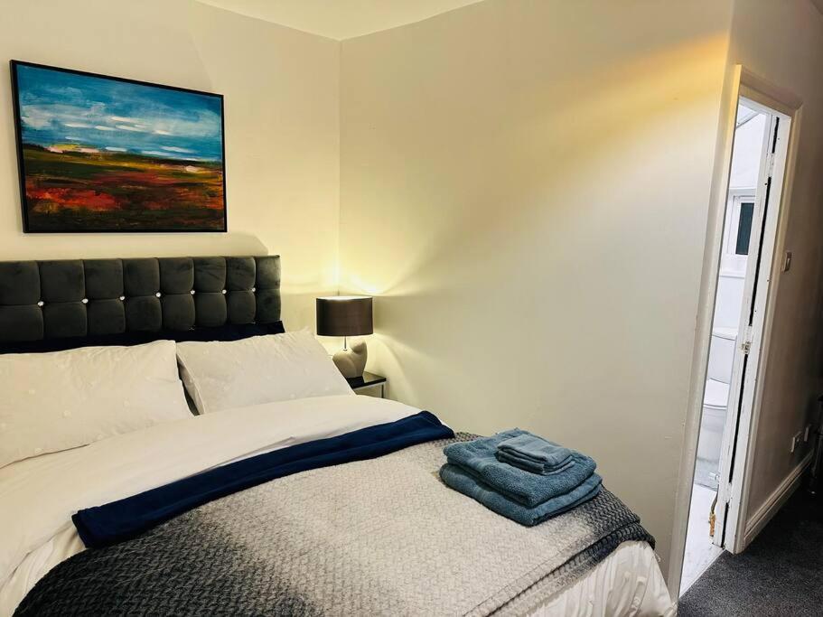 1 Luxe Exec Bedroom Apt Derby Luaran gambar