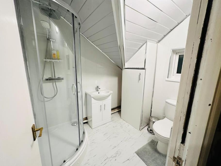1 Luxe Exec Bedroom Apt Derby Luaran gambar