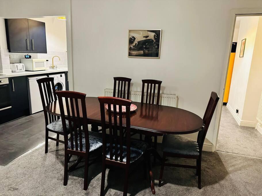 1 Luxe Exec Bedroom Apt Derby Luaran gambar